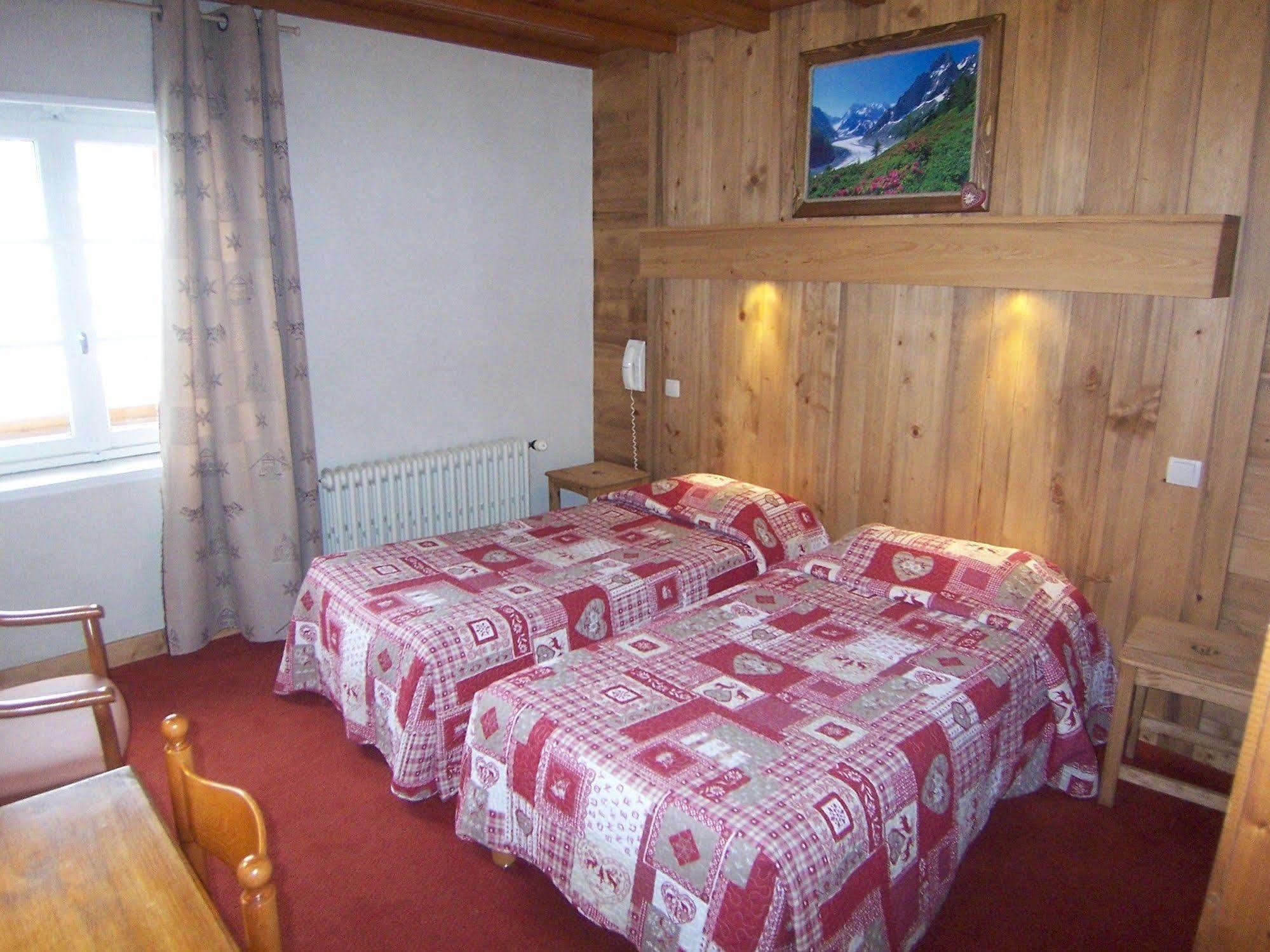 Hotel Les Bernards Praz-sur-Arly Ngoại thất bức ảnh
